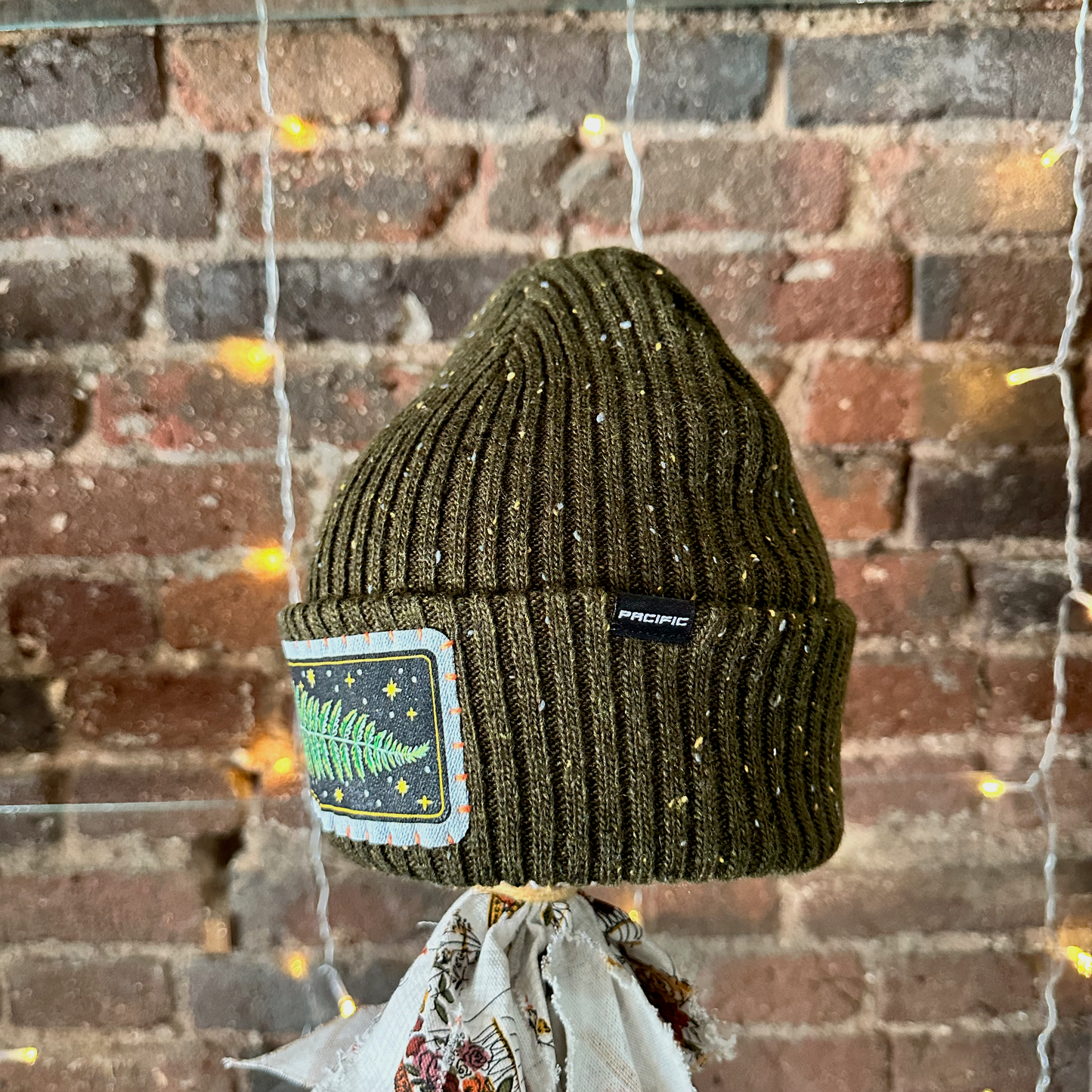 Fern & Stars Patch Beanie - Green Tweed