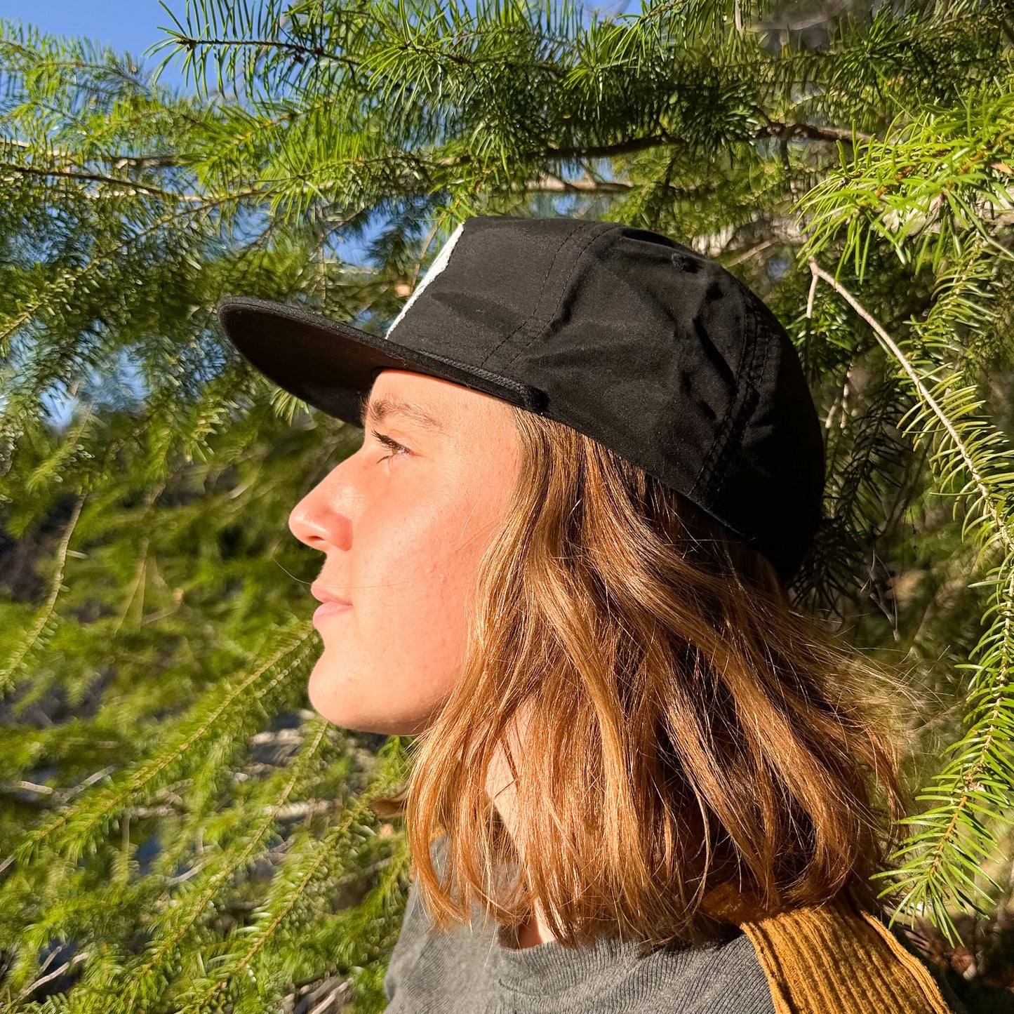 Ganja Leaf Rope Trucker Hat